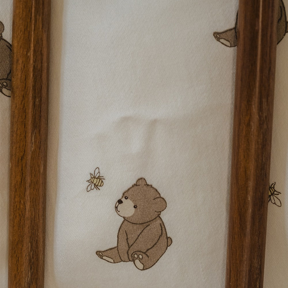 Levi bedding - Bees and bears