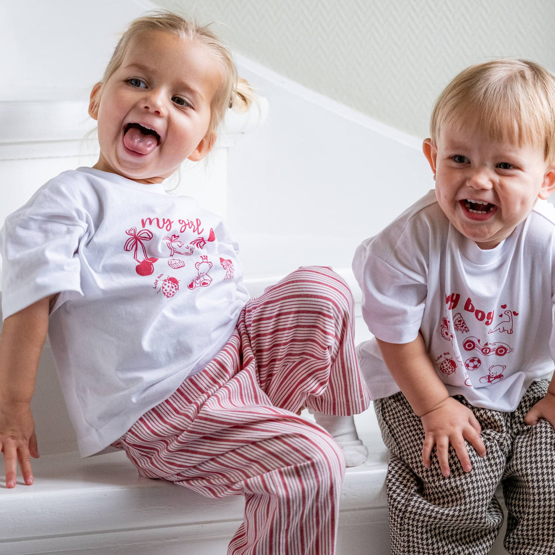 That's Mine Vilde oversized t-shirt - My girl - 100% Organic cotton Buy T-shirts||Overdele||personale||Jersey here.