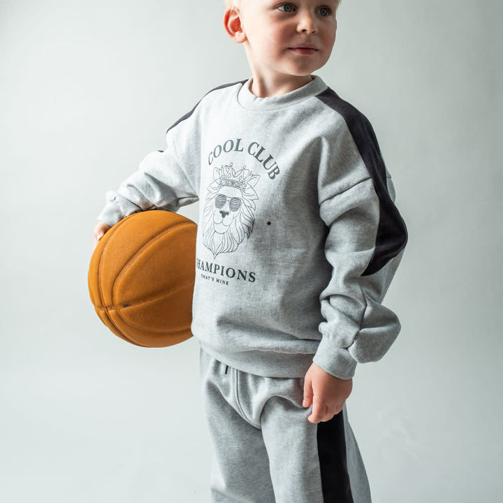That's Mine Alexander sweatshirt - Cool club - 100% Organic cotton Buy Overdele||Sweatshirts||personale||Sweatsæt||Forår 2026 here.