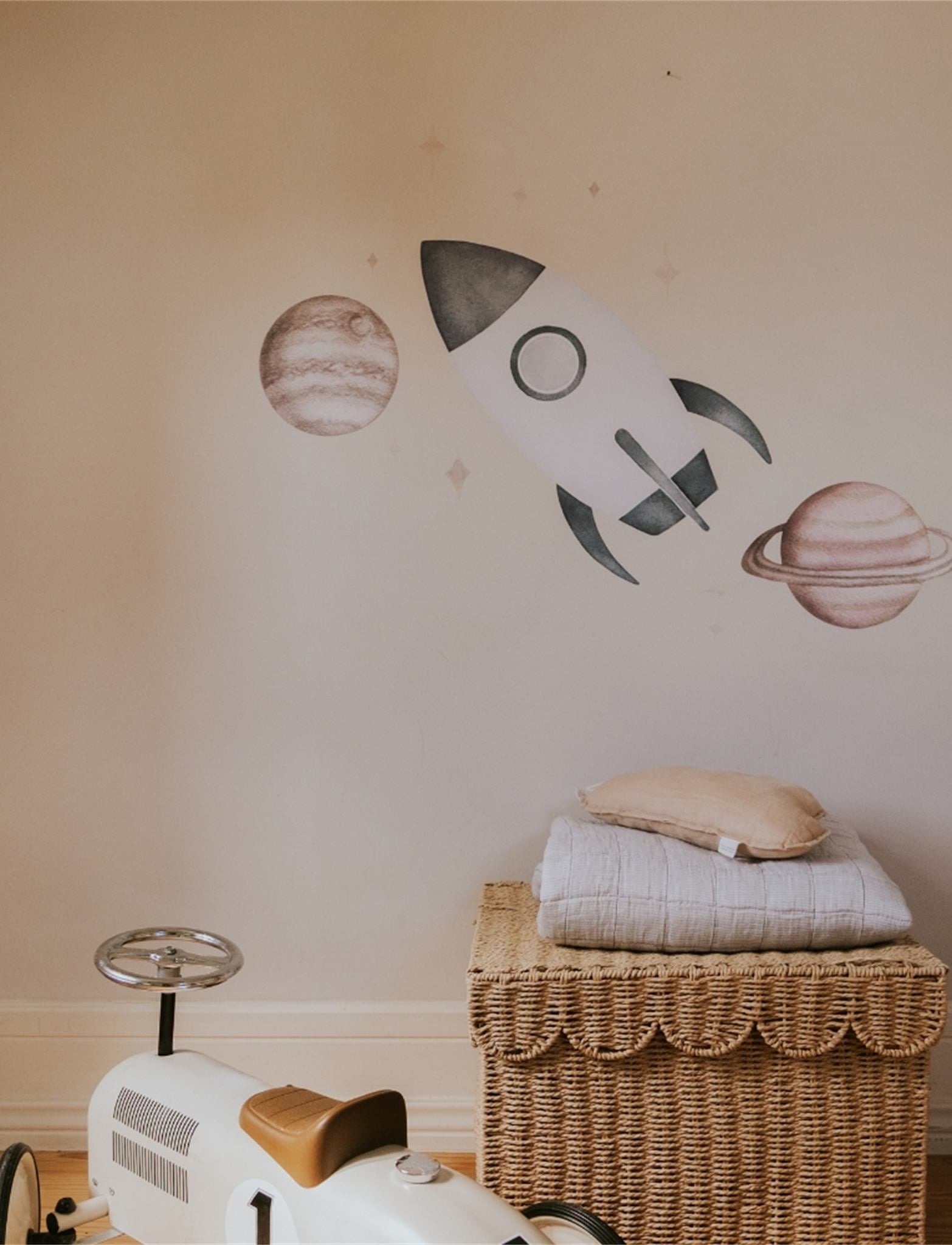 That's Mine Wallsticker raket - Multi - 100% Tekstil folie Buy Bolig & udstyr||Børneværelset||Wallstickers||Alle||personale||alt minus sløjfe||NOOS||Wallstickers - rummet||mette-sale||Gaveideer||noos u. 350||Orderly Emails - Recommended Products||Udstyr til børneværelset||All here.